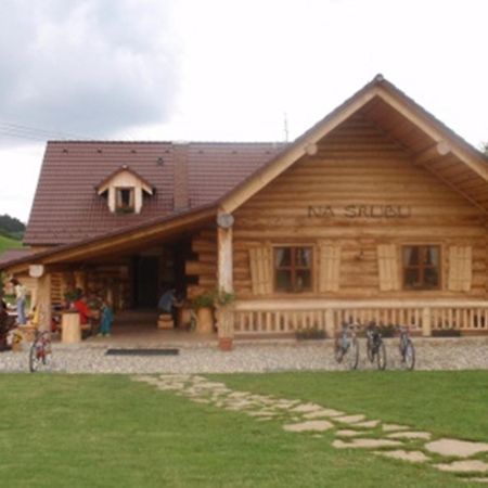 Penzion Malovany Osvetimany Bagian luar foto
