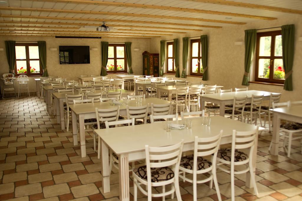 Penzion Malovany Osvetimany Bagian luar foto
